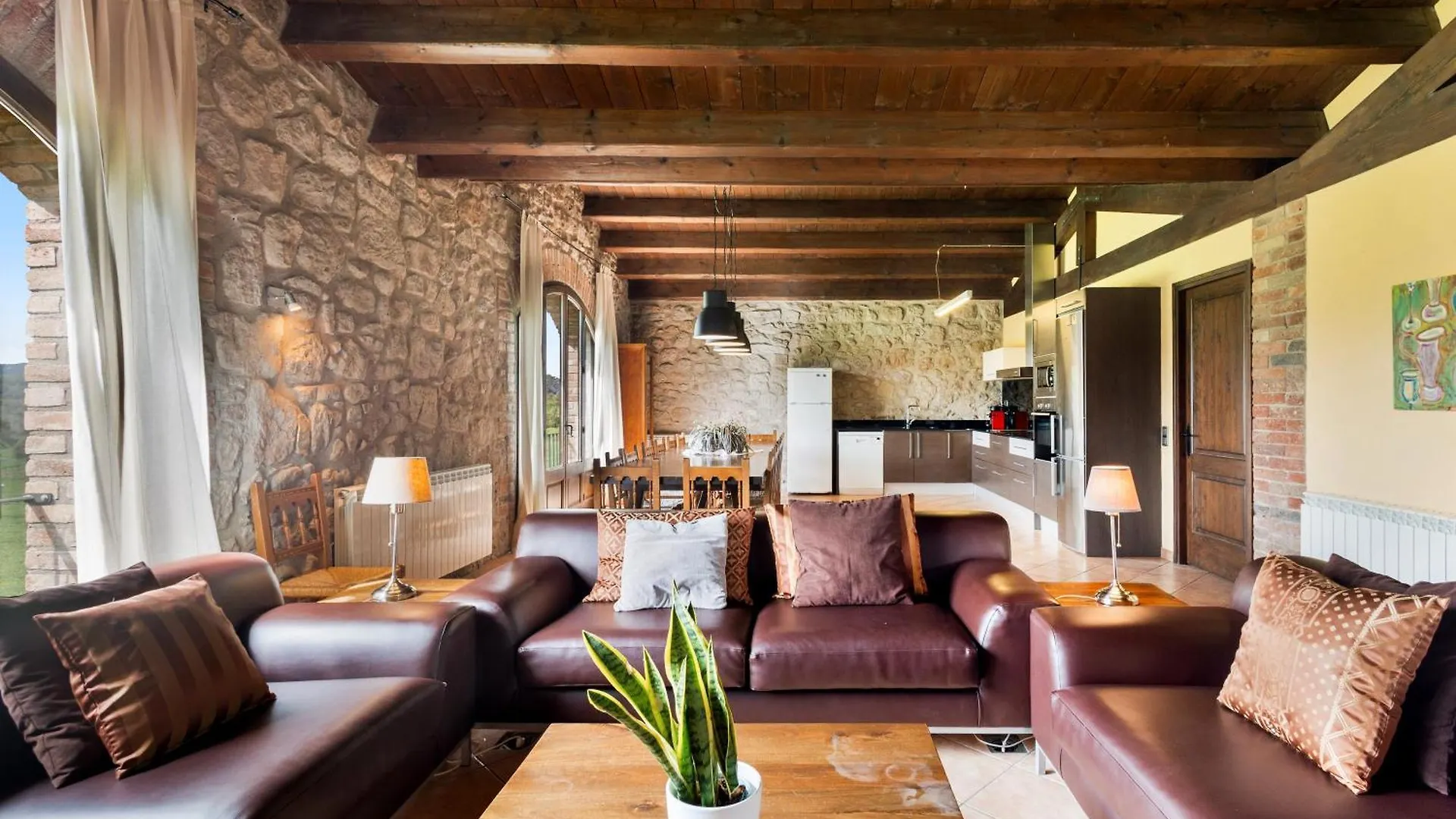 Casamira Guest House Sagas
